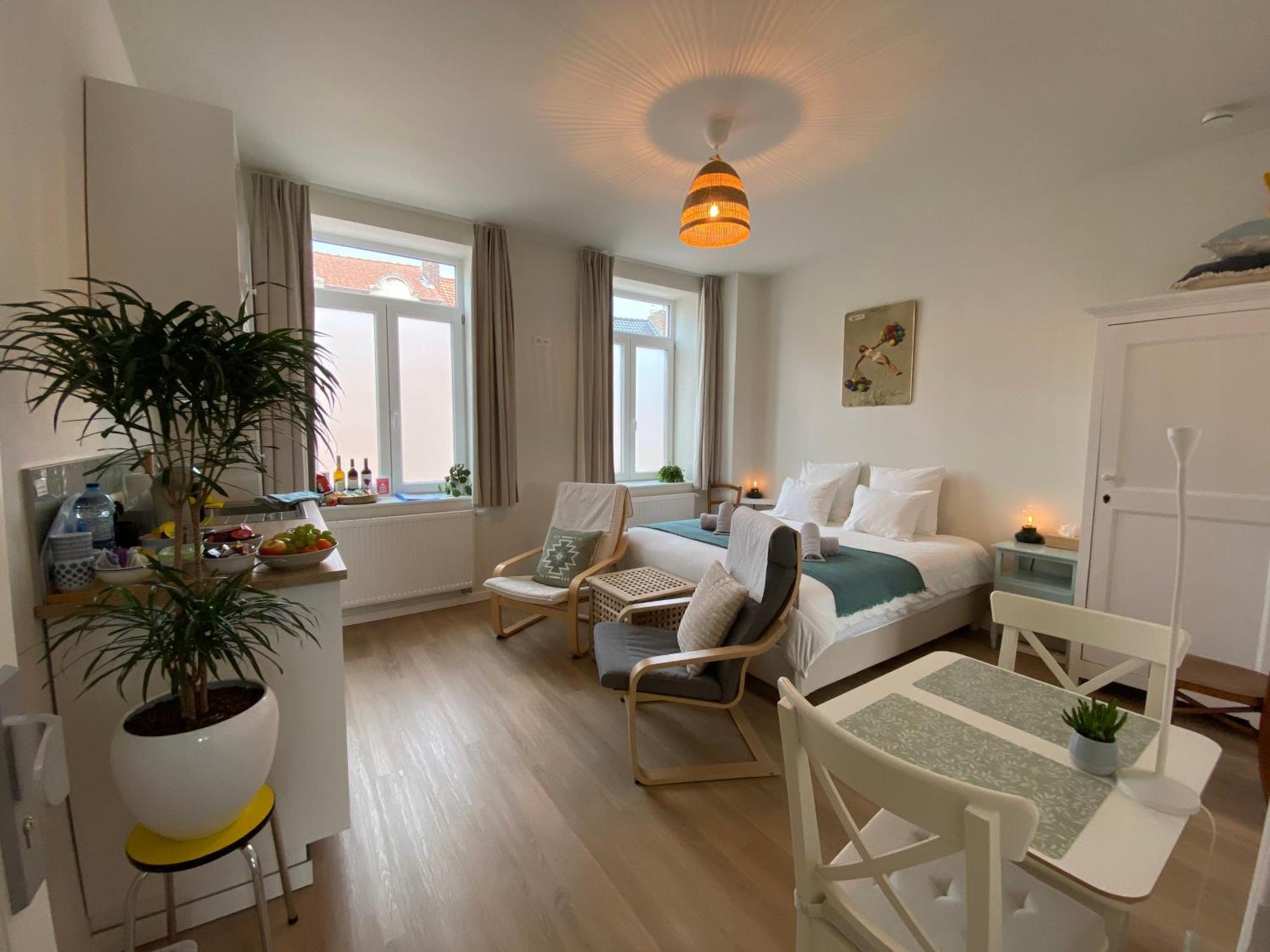 Logies-M Comfort Studios Inc Bikes B&B Oostende Eksteriør billede