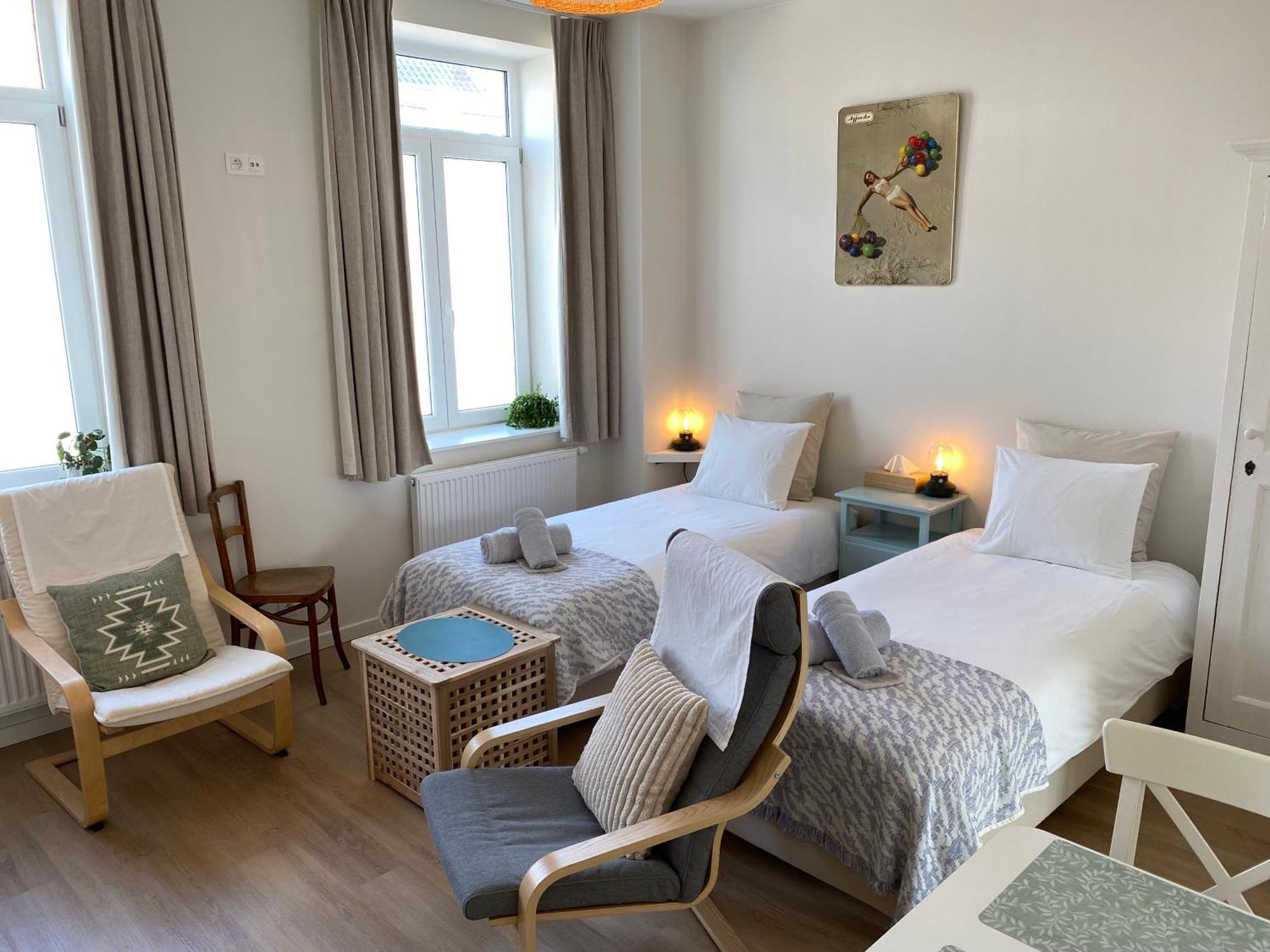 Logies-M Comfort Studios Inc Bikes B&B Oostende Eksteriør billede